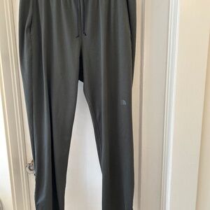 The North Face men’s drawstring pants